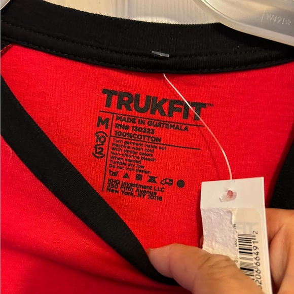Trukfit Lil Wayne“Just Truk It”Red/Black Boy’s👦🏻Long Sleeves Tee Sz MedNWT🏷️ - Picture 3 of 6